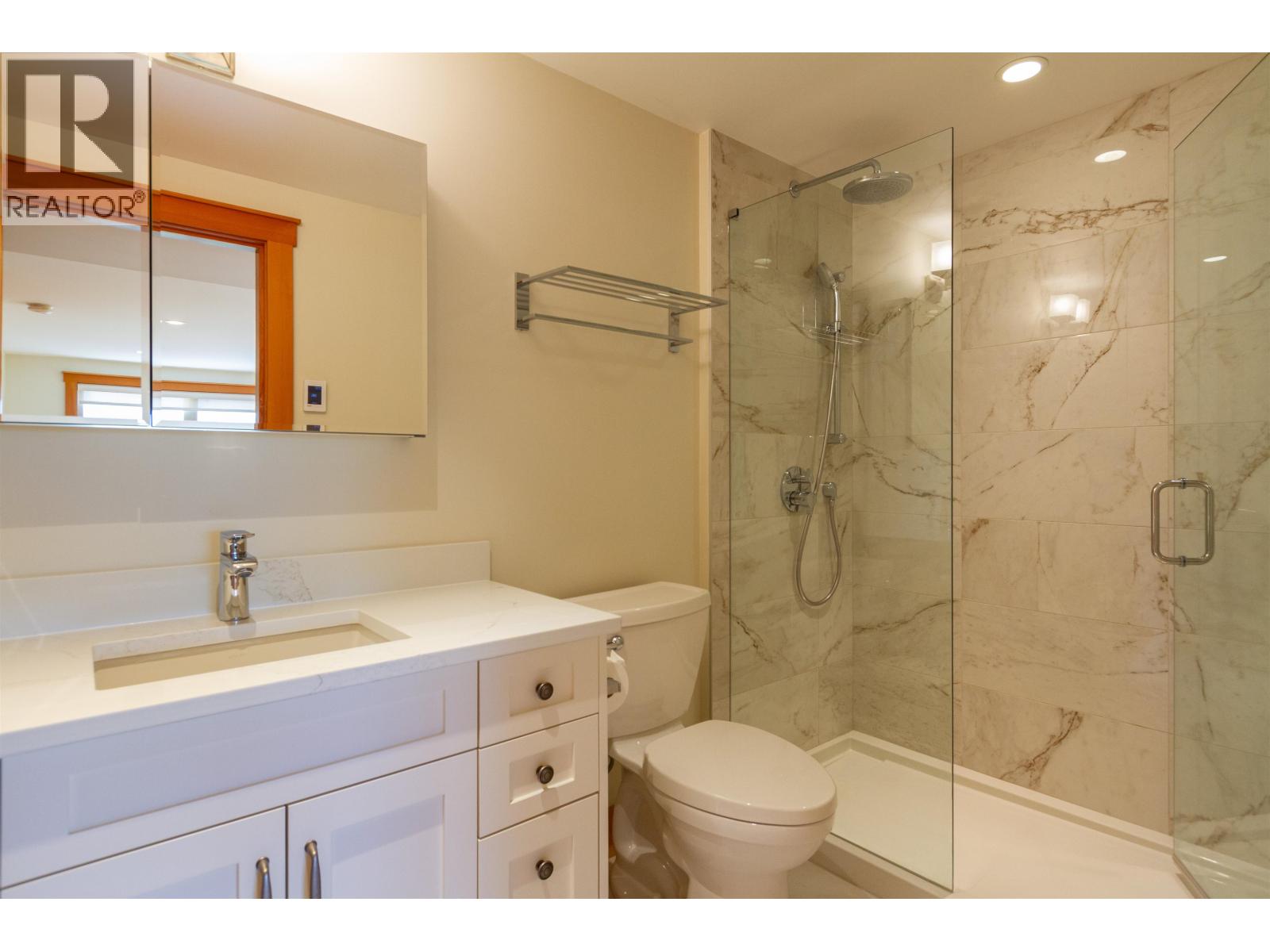 40427 Ayr Drive, Squamish, British Columbia  V0N 1T0 - Photo 16 - R3130561