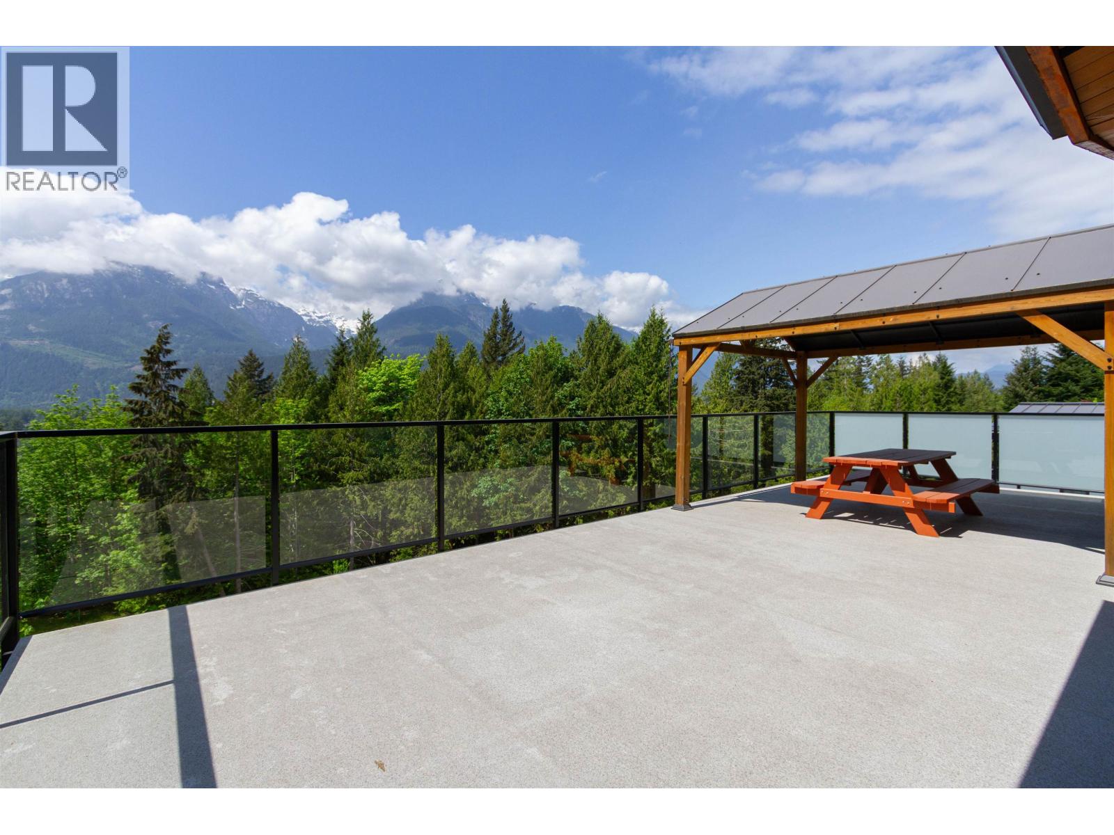 40427 Ayr Drive, Squamish, British Columbia  V0N 1T0 - Photo 6 - R3130561