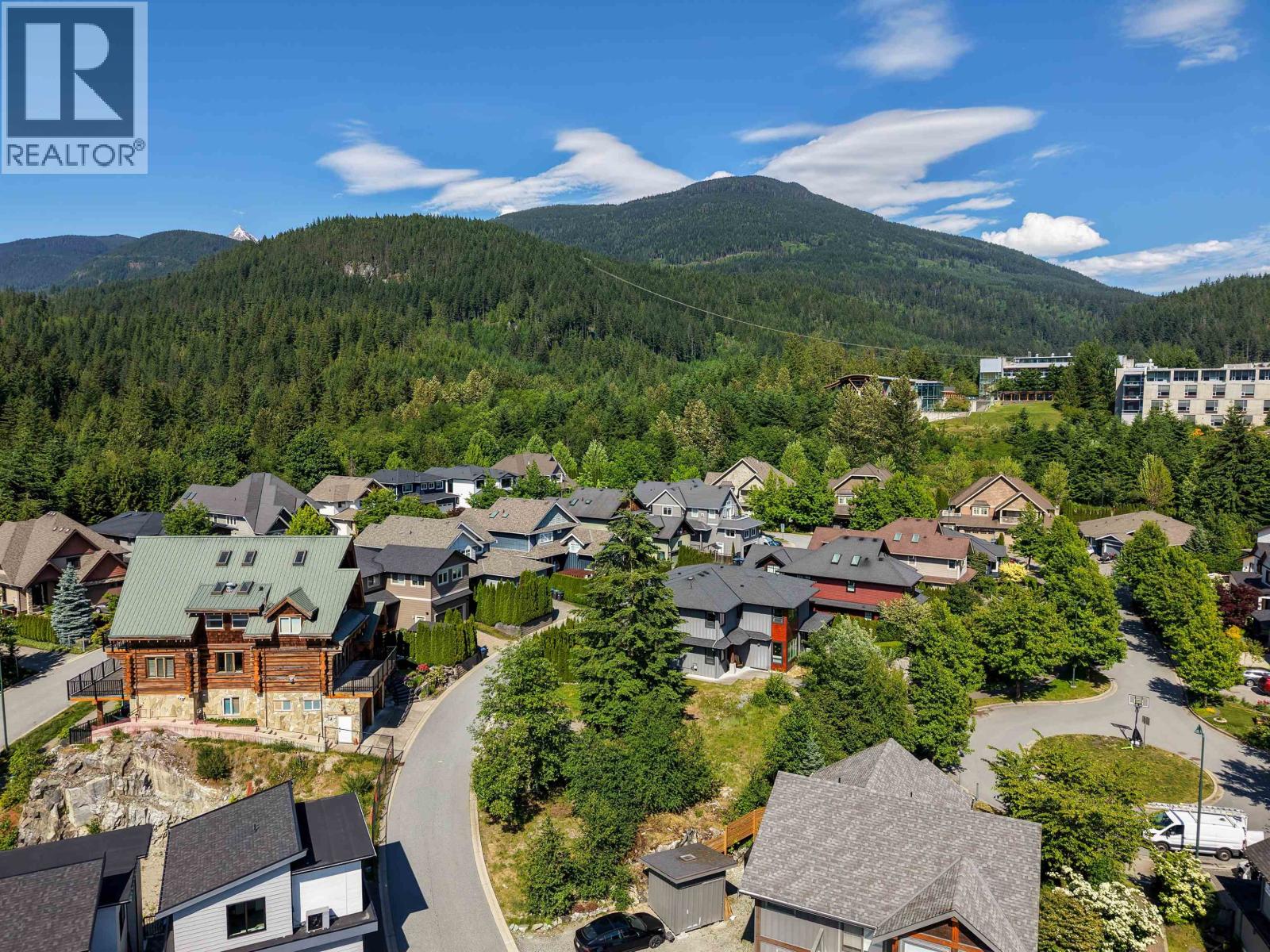 2943 Strangway Place, Squamish, British Columbia  V8B 0P8 - Photo 12 - R3130592