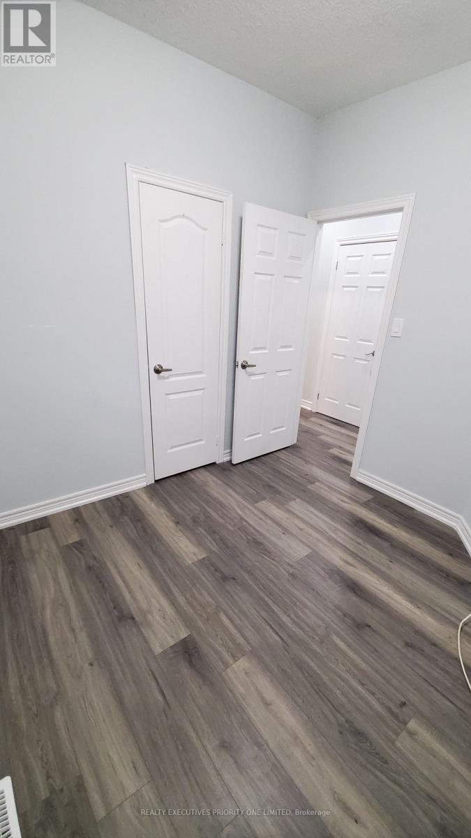 Upper Floor - 18 Ed Quigg Way, Vaughan, Ontario  L4H 2S2 - Photo 10 - N13225412