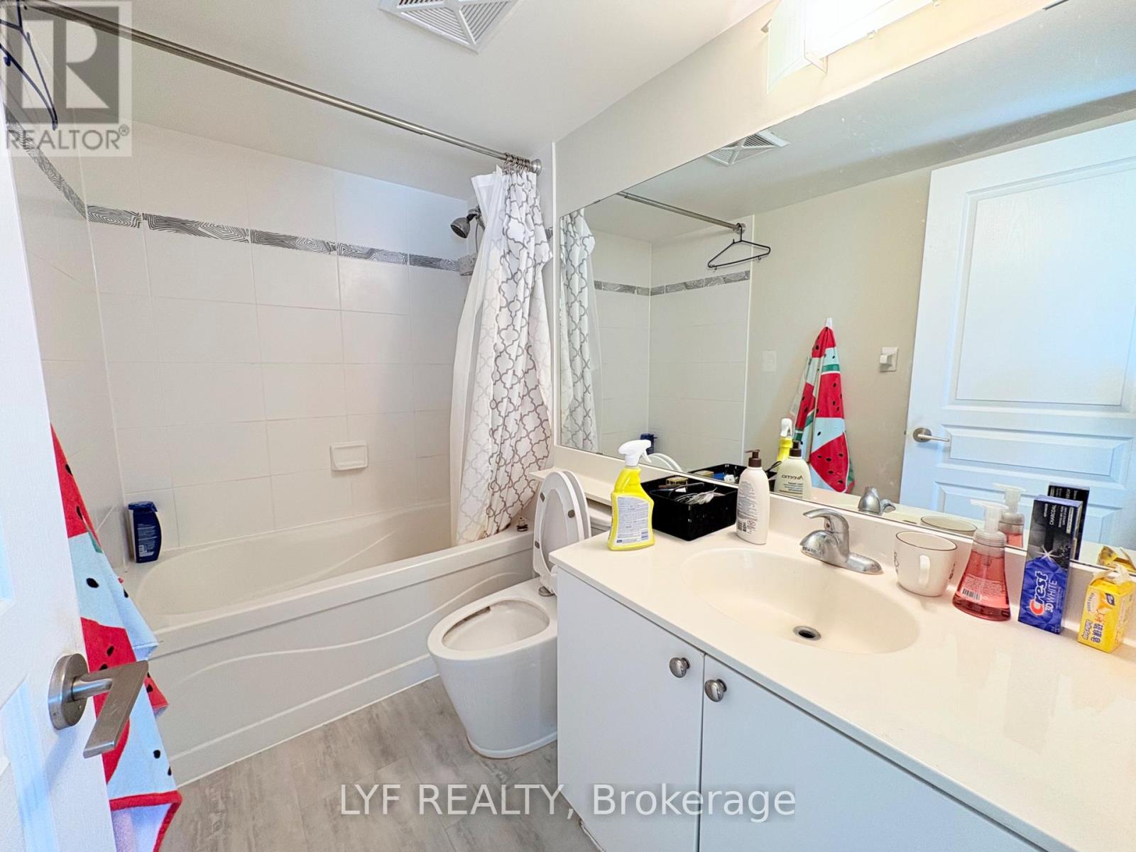 205 - 32 Clegg Road, Markham, Ontario  L6G 0B2 - Photo 23 - N13225418