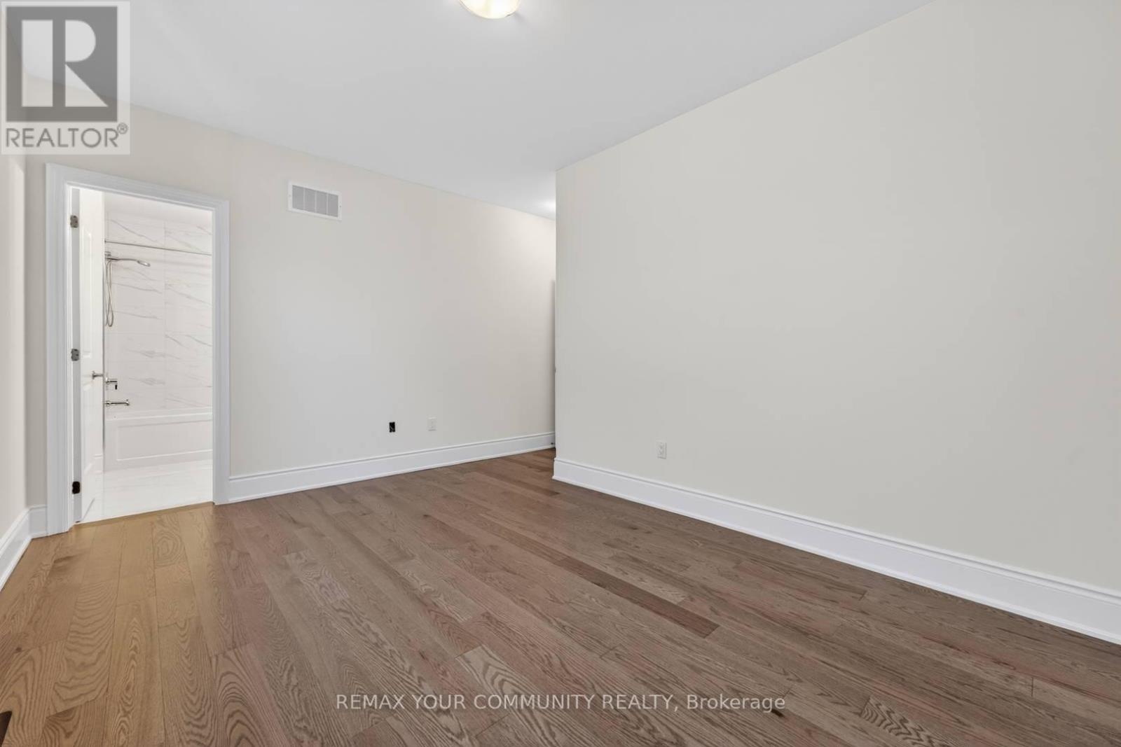 5 Garriock Hall Avenue, King, Ontario  L7B 1K5 - Photo 36 - N13225450