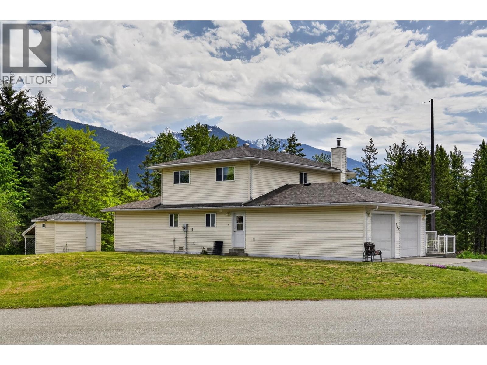 720 2nd Street, Kaslo, British Columbia  V0G 1M0 - Photo 7 - 10376929