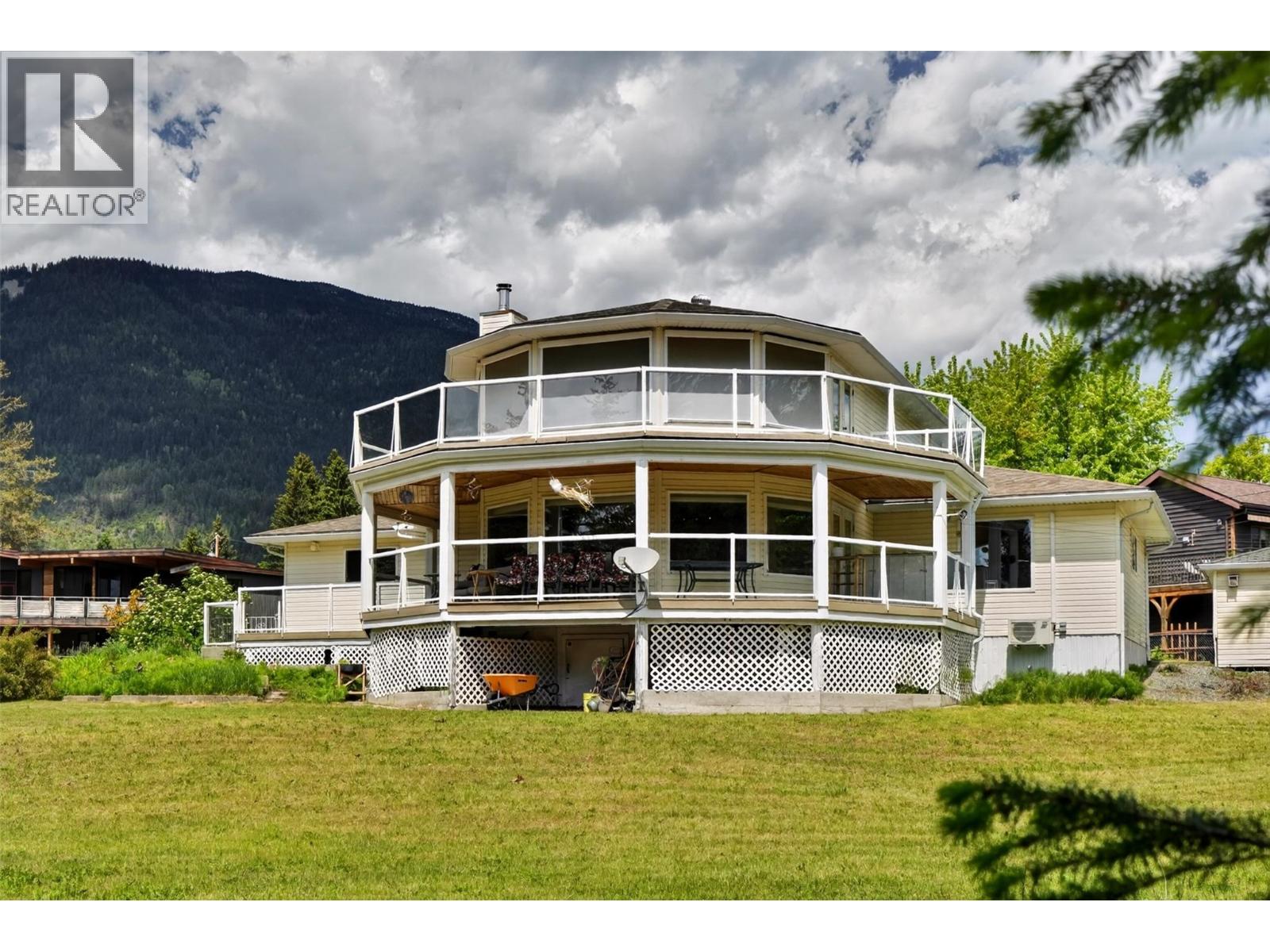 720 2nd Street, Kaslo, British Columbia  V0G 1M0 - Photo 58 - 10376929