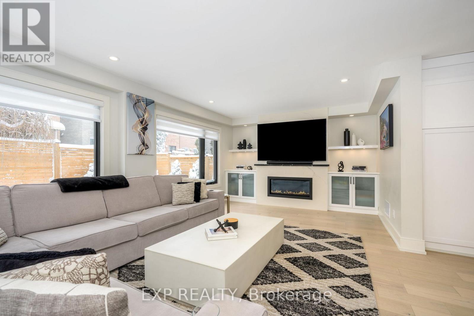 1279 Winterbourne Drive, Oakville, Ontario  L6J 7E4 - Photo 14 - W13225448