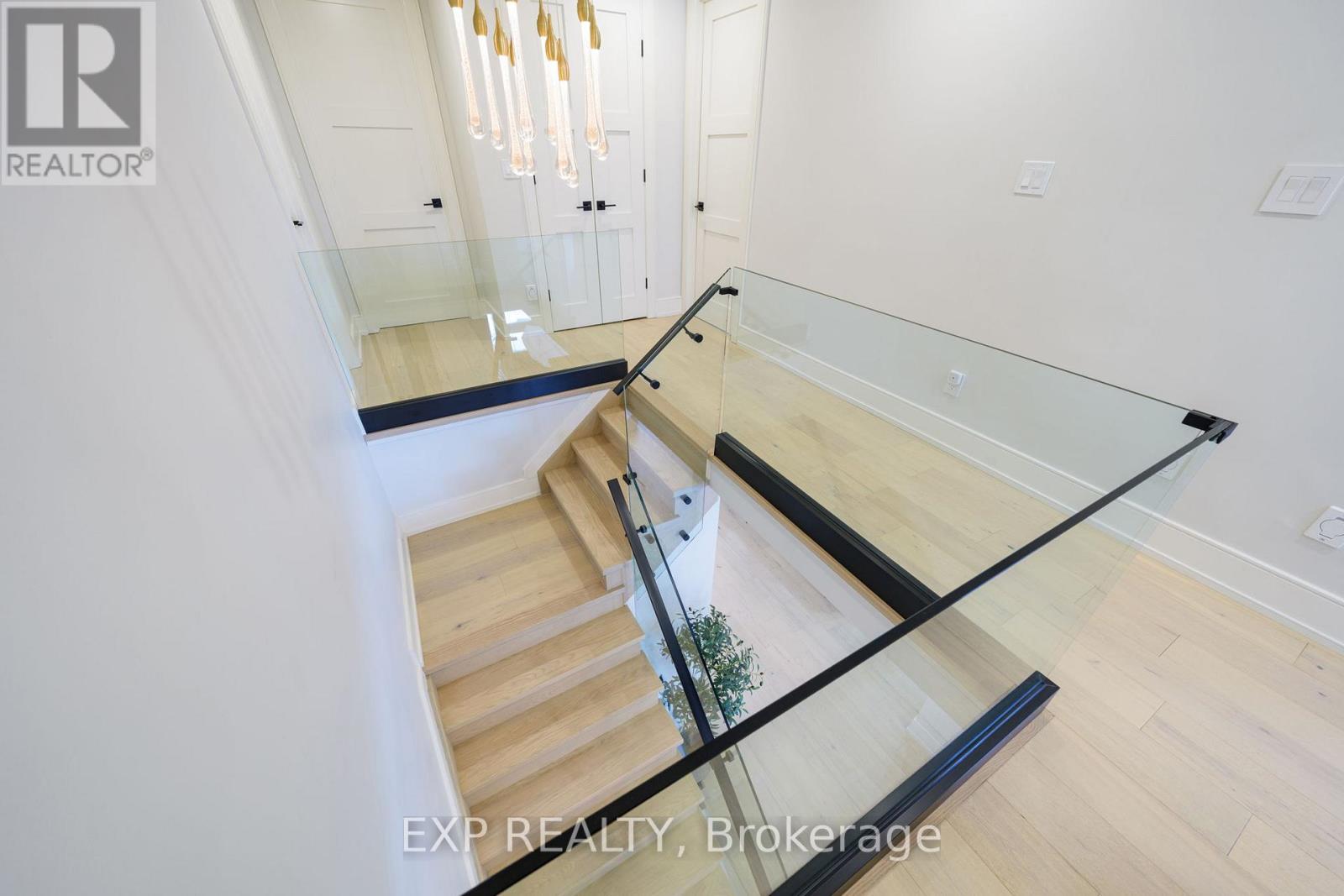 1279 Winterbourne Drive, Oakville, Ontario  L6J 7E4 - Photo 15 - W13225448