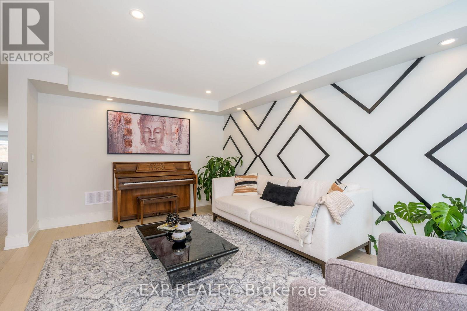 1279 Winterbourne Drive, Oakville, Ontario  L6J 7E4 - Photo 5 - W13225448