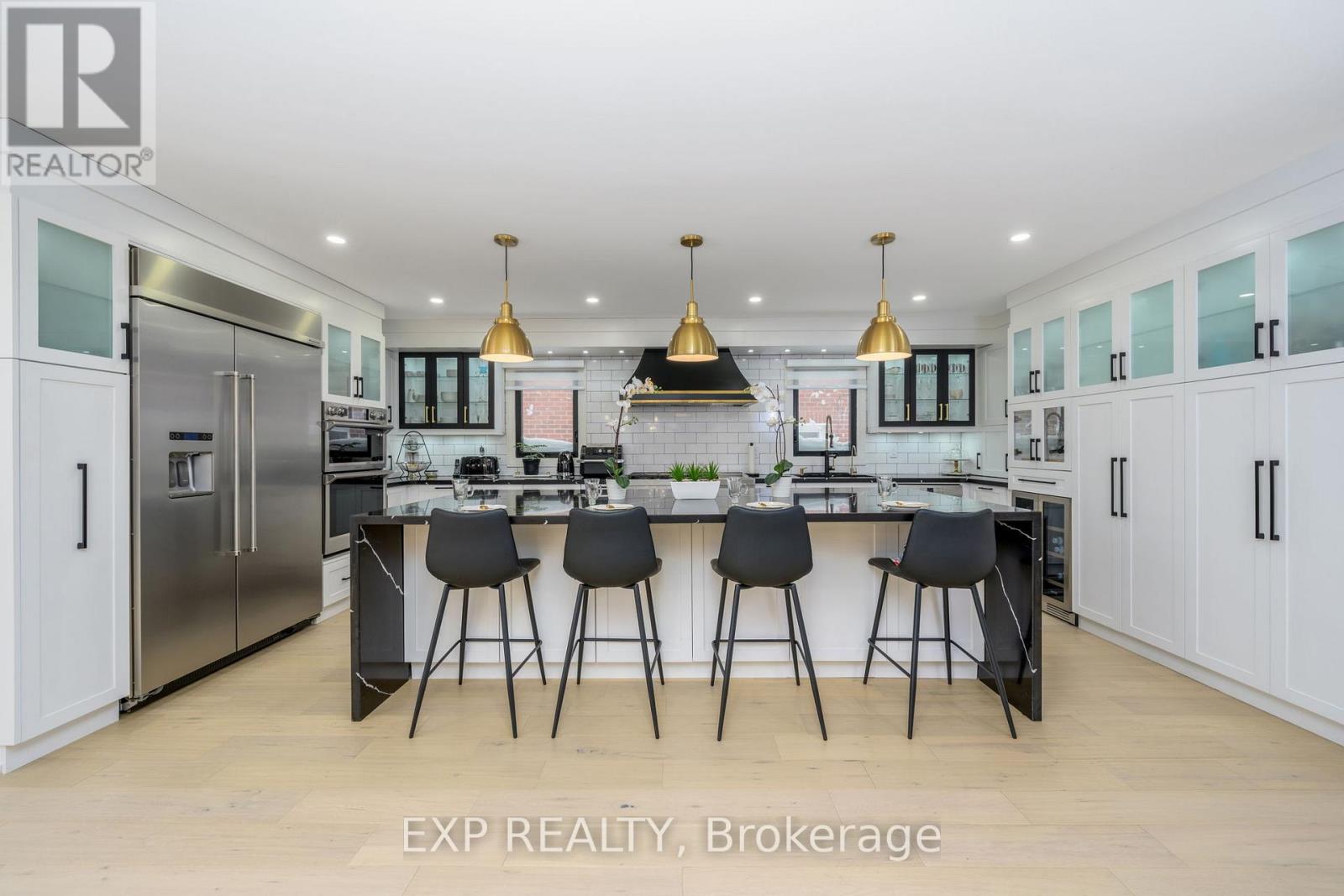 1279 Winterbourne Drive, Oakville, Ontario  L6J 7E4 - Photo 6 - W13225448