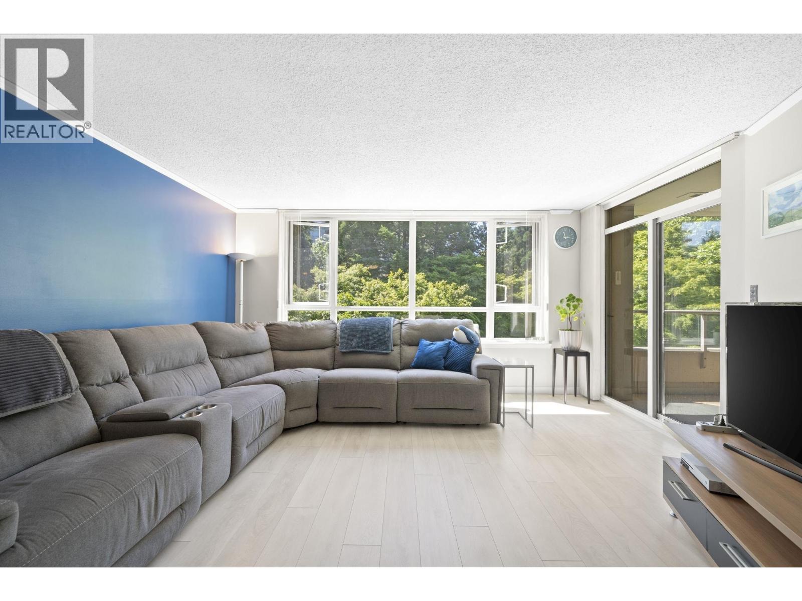 403 6070 Mcmurray Avenue, Burnaby, British Columbia  V5H 4J3 - Photo 11 - R3130380