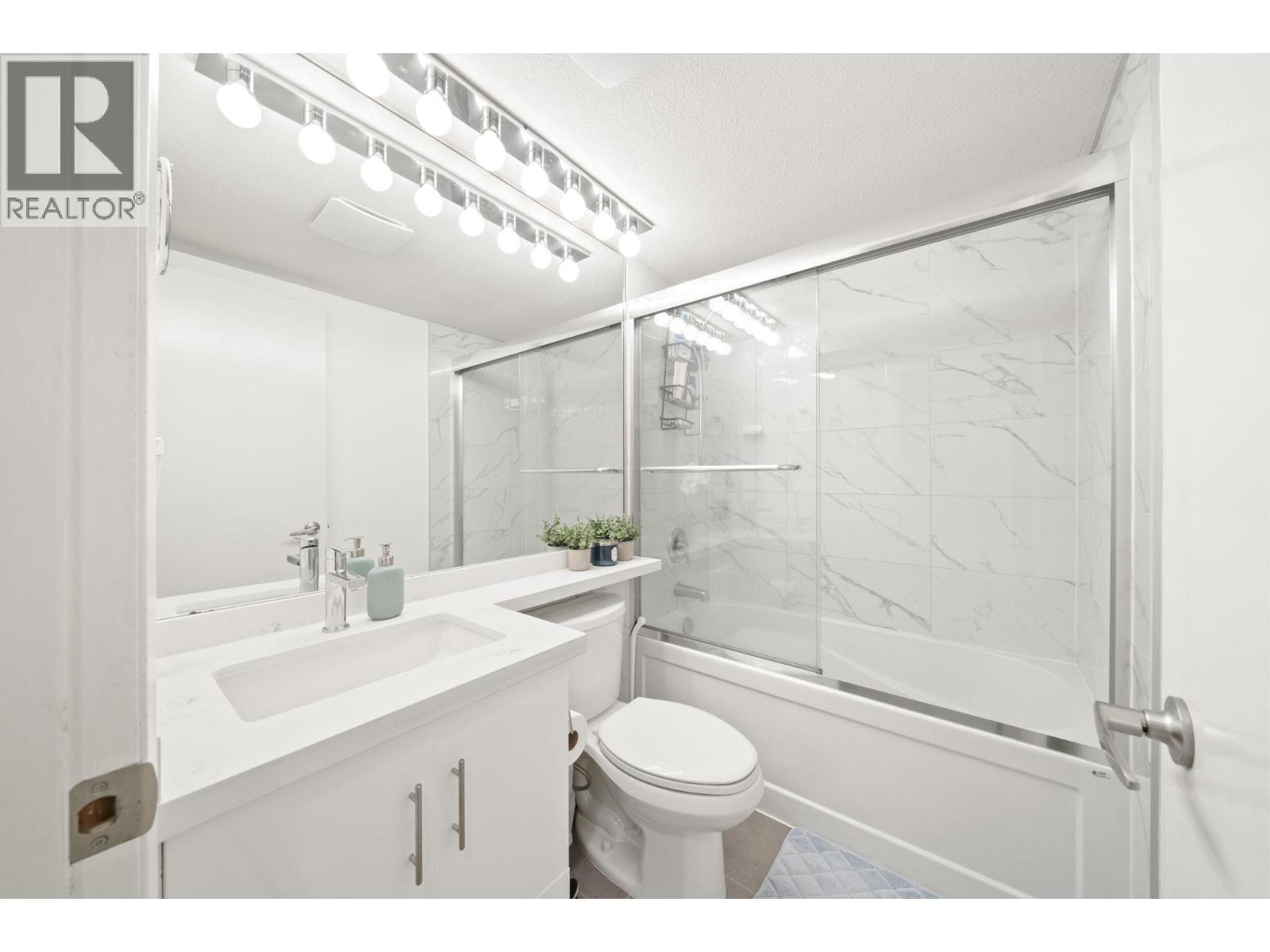 403 6070 Mcmurray Avenue, Burnaby, British Columbia  V5H 4J3 - Photo 14 - R3130380