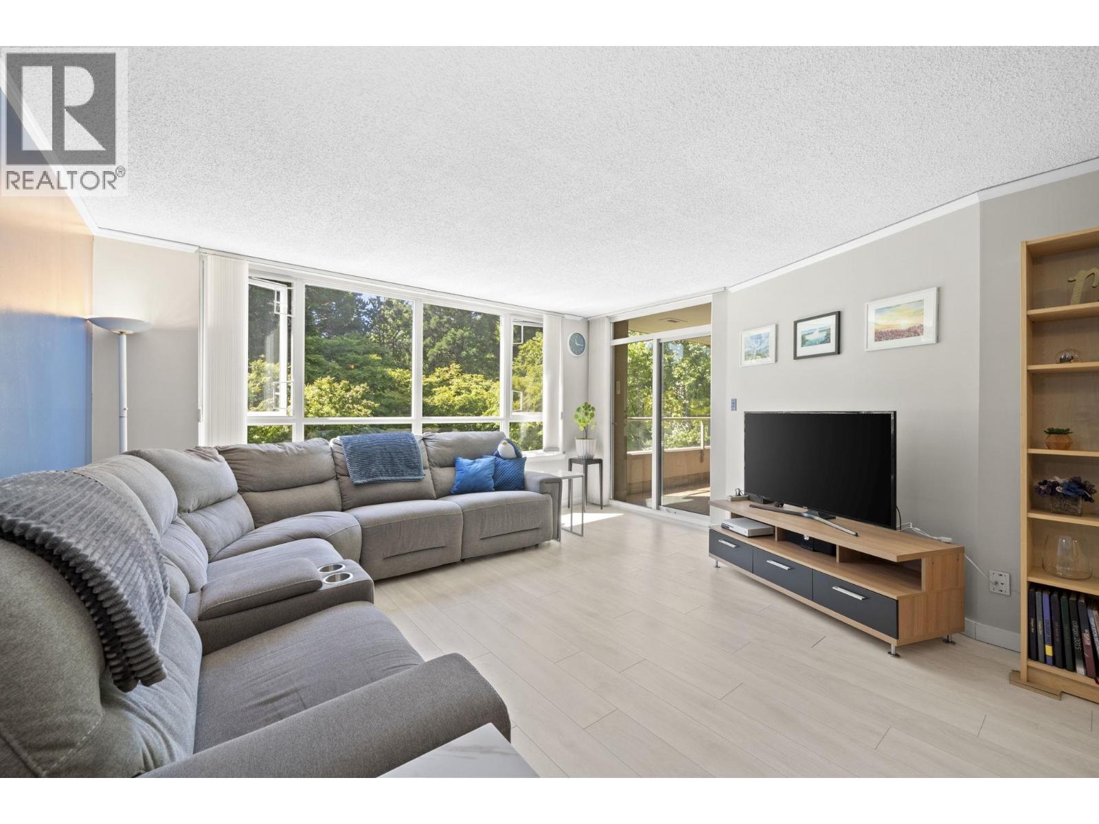 403 6070 Mcmurray Avenue, Burnaby, British Columbia  V5H 4J3 - Photo 9 - R3130380