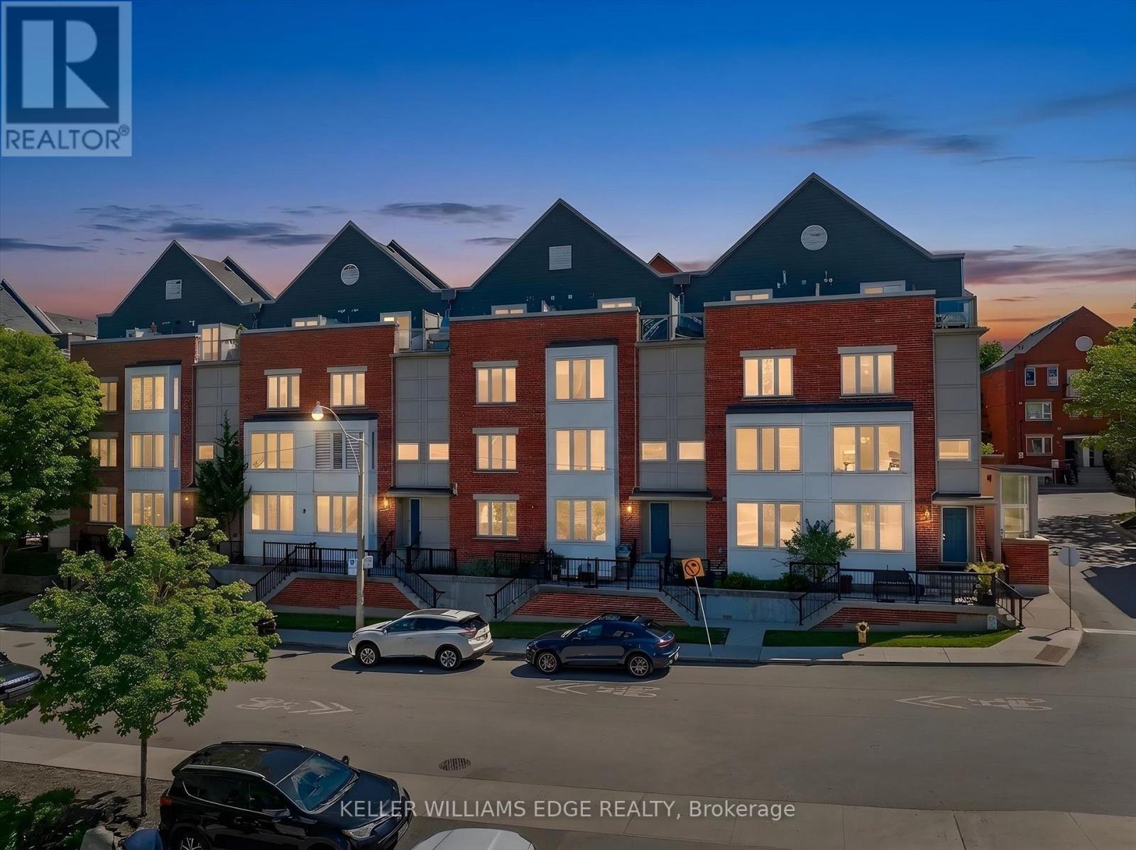 59 Carroll Street, Toronto, Ontario  M4M 3G2 - Photo 2 - E13225382