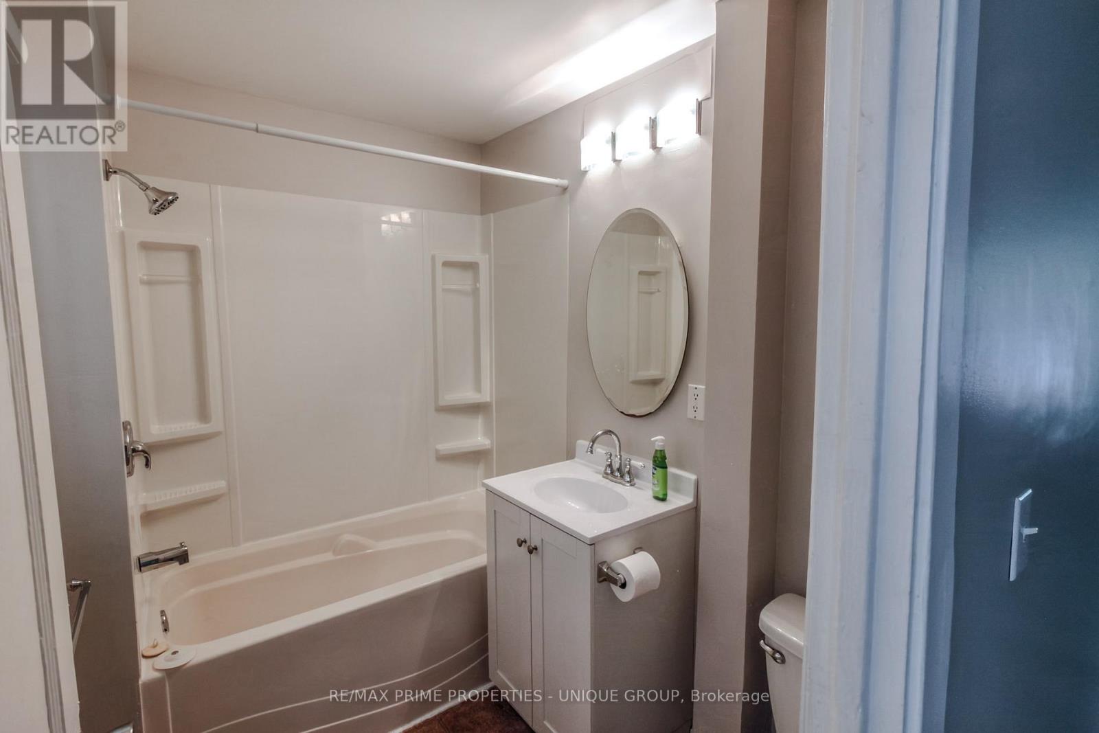 117 Walnut Avenue S, Sarnia, Ontario N7T 3V5 - Photo 16 - X13220492