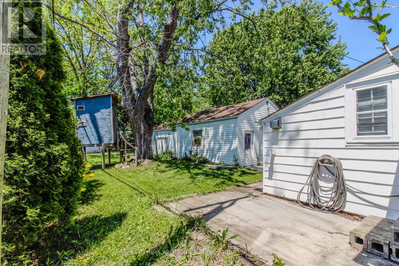 117 Walnut Avenue S, Sarnia, Ontario N7T 3V5 - Photo 6 - X13220492