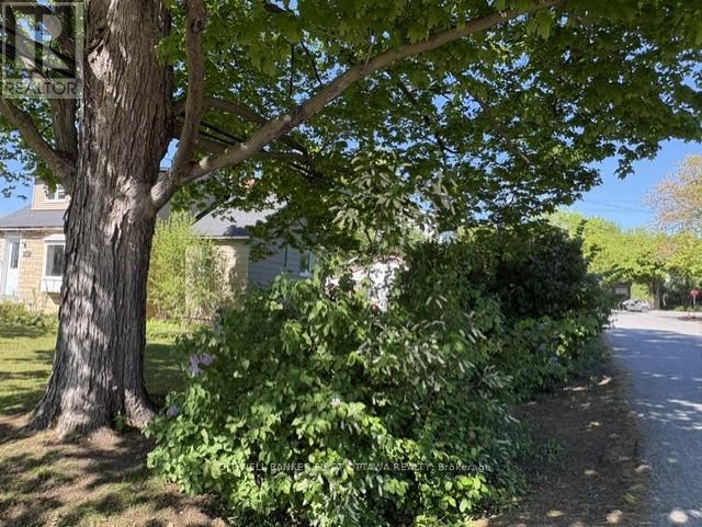 185 Compton Avenue, Ottawa, Ontario K2B 5A6 - Photo 16 - X12956180