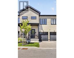 18 STONEHART LANE, Barrie, Ontario