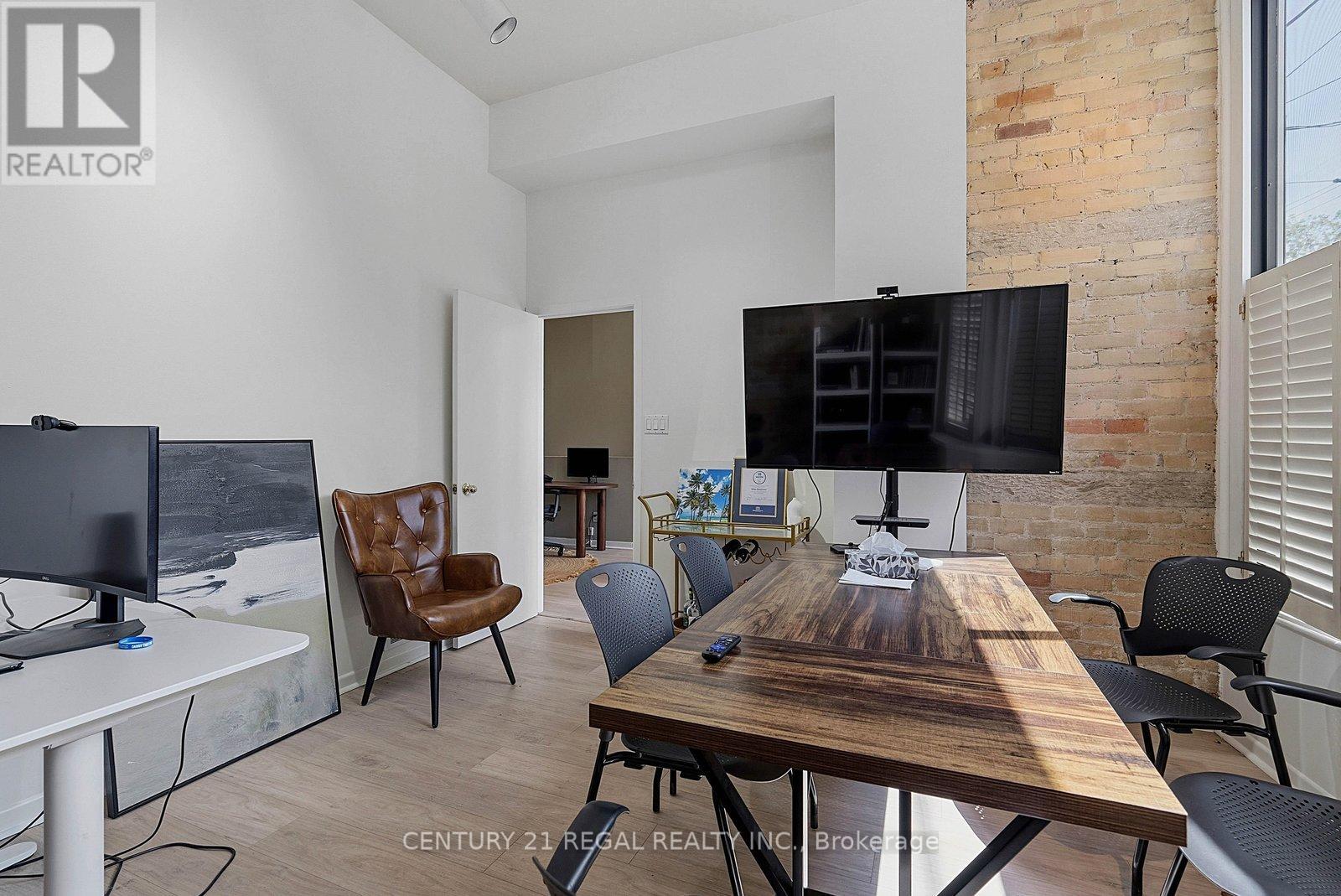 360 King Street E, Toronto, Ontario  M5A 1K9 - Photo 12 - C13225486