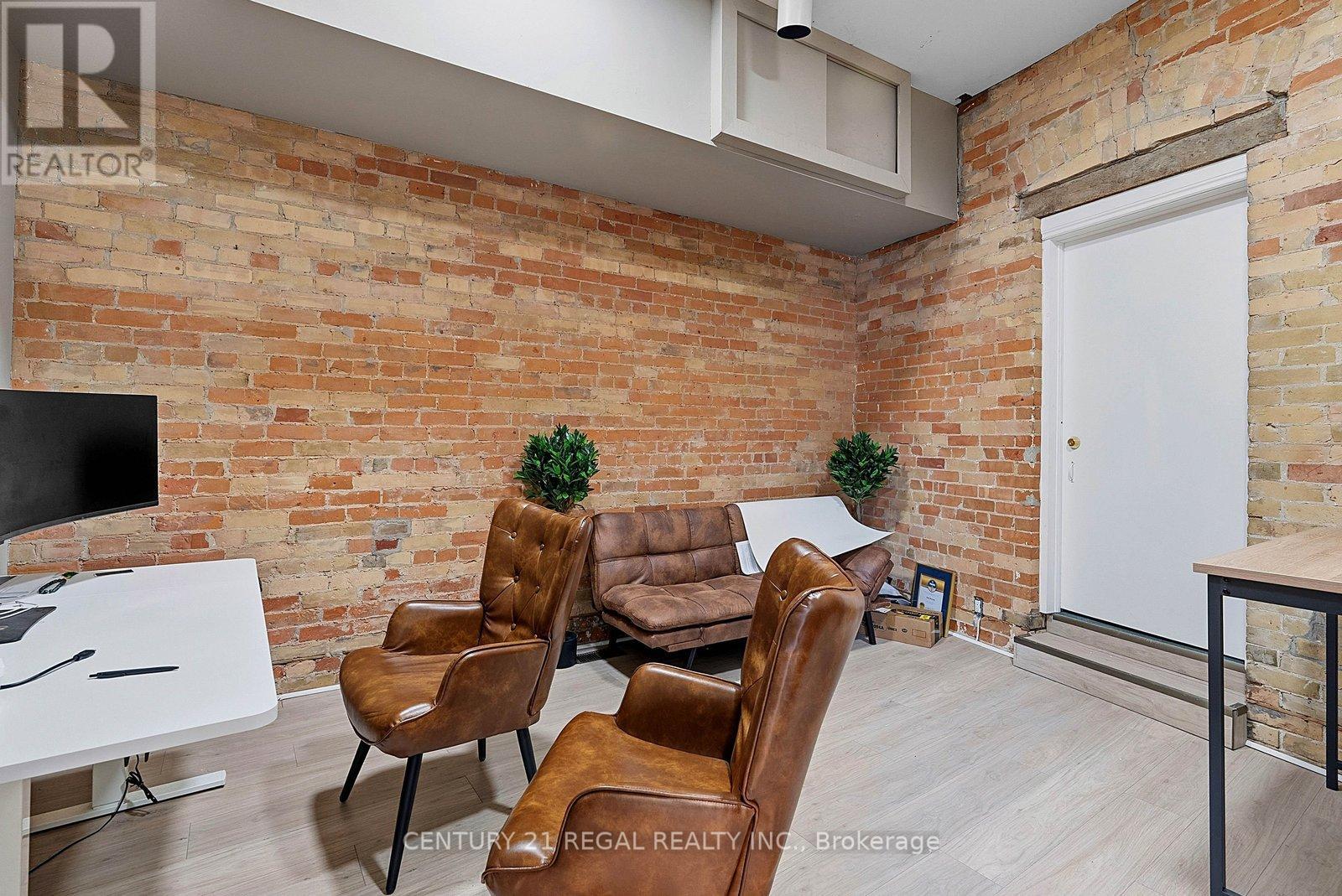 360 King Street E, Toronto, Ontario  M5A 1K9 - Photo 15 - C13225486