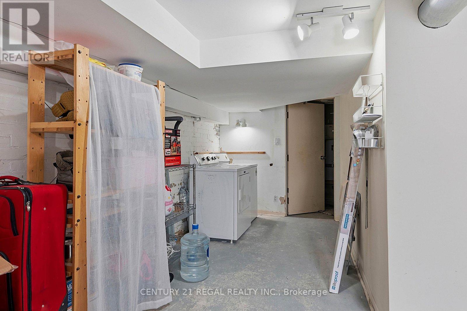 360 King Street E, Toronto, Ontario  M5A 1K9 - Photo 23 - C13225486
