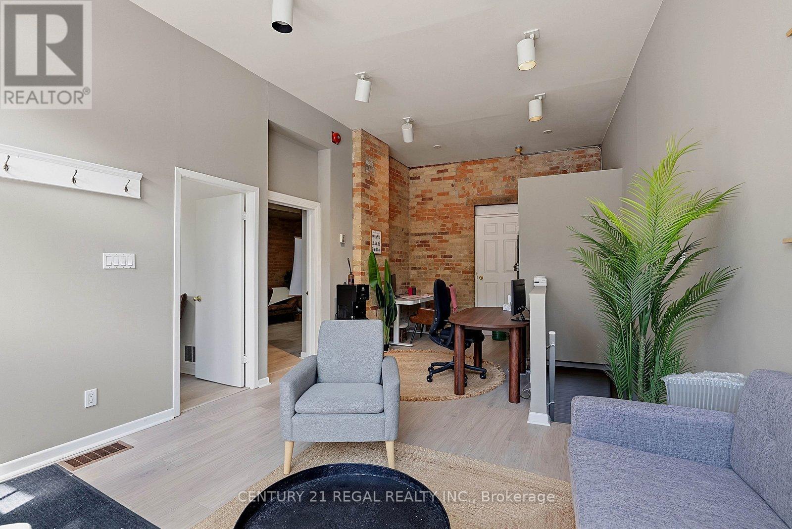 360 King Street E, Toronto, Ontario  M5A 1K9 - Photo 8 - C13225486