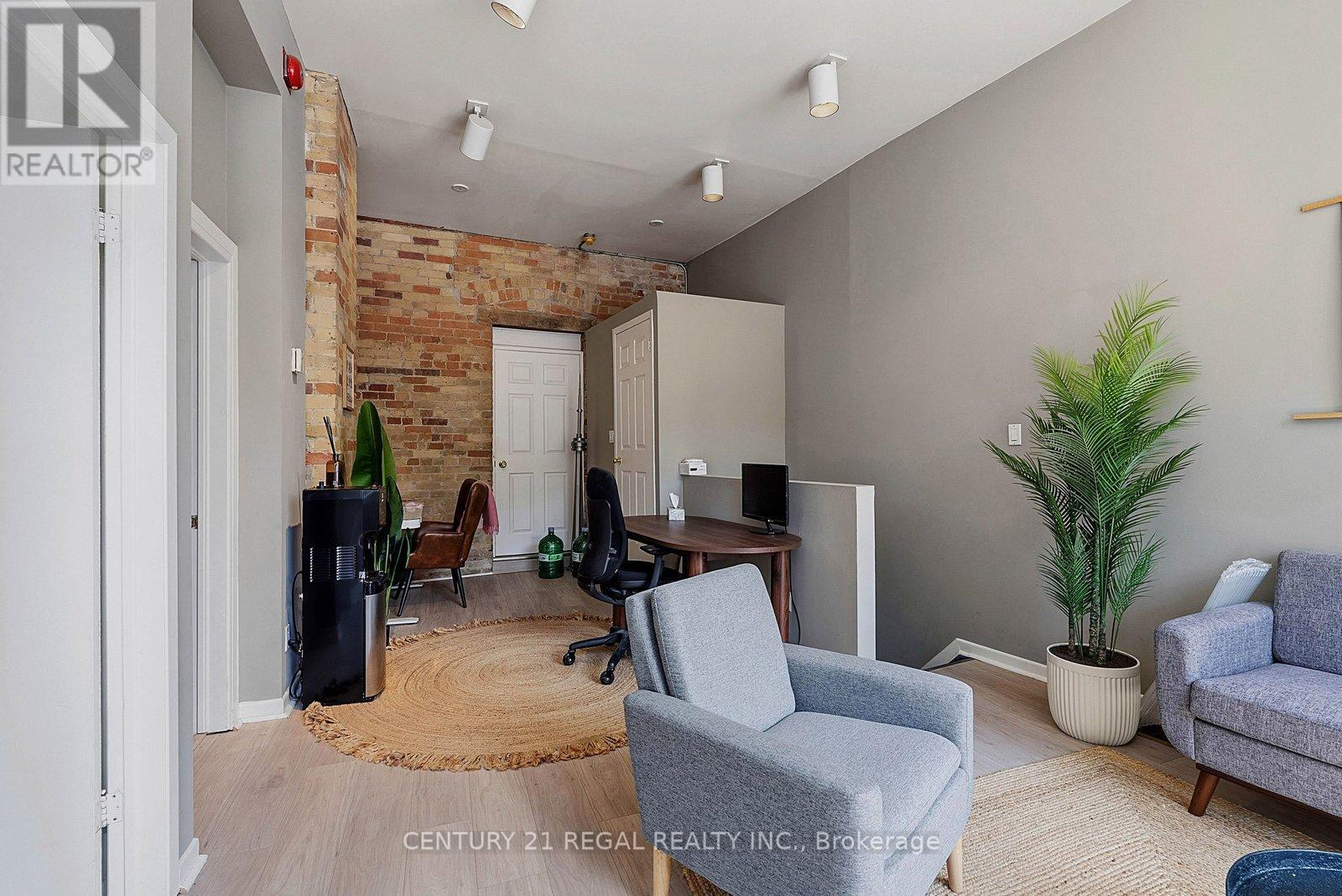 360 King Street E, Toronto, Ontario  M5A 1K9 - Photo 9 - C13225486