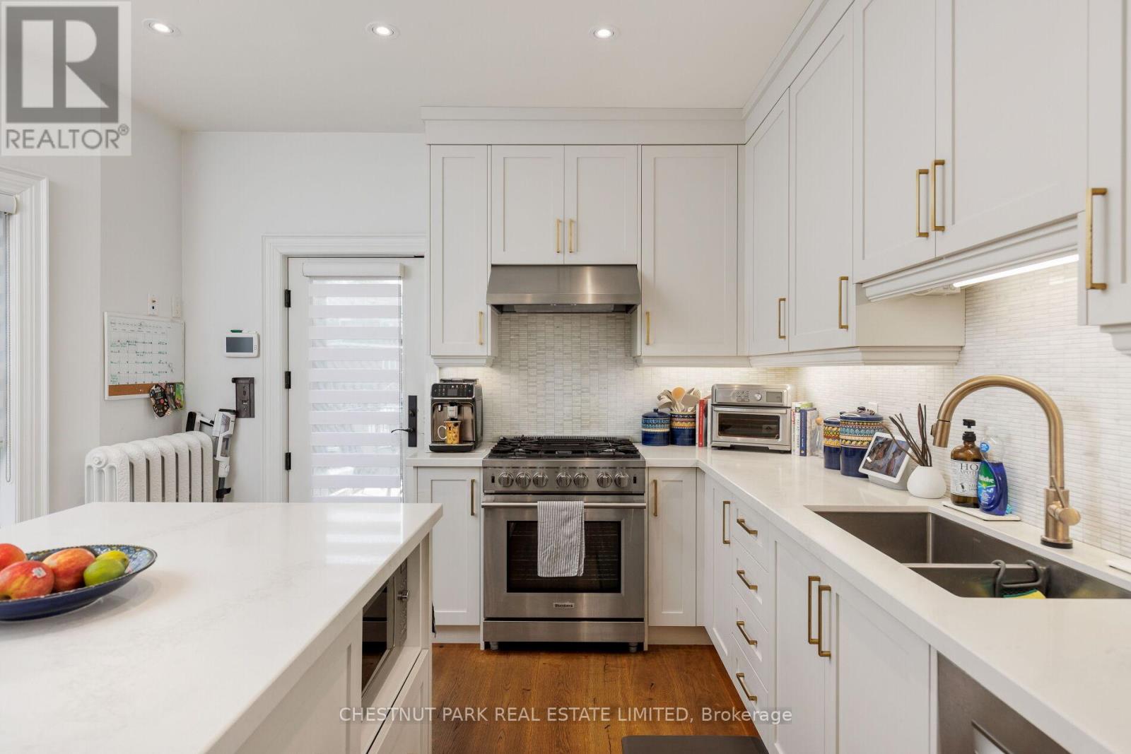 386 Palmerston Boulevard, Toronto, Ontario  M6G 2N6 - Photo 27 - C13225554