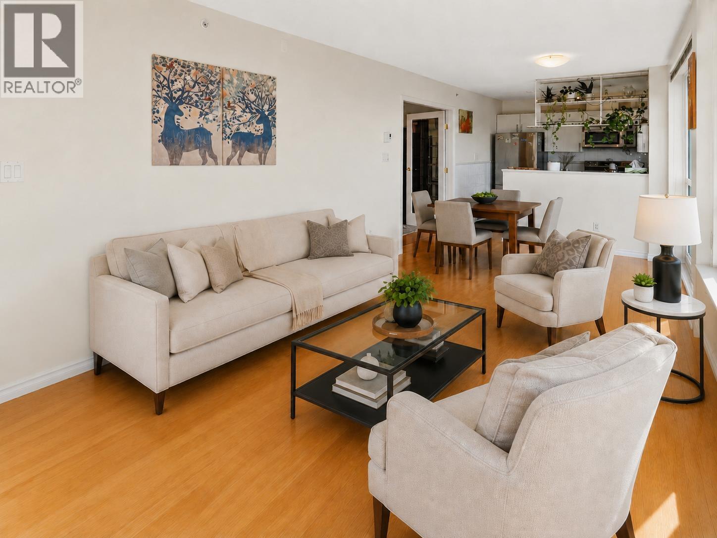 3207 939 Homer Street, Vancouver, British Columbia  V6B 2W6 - Photo 2 - R3110960