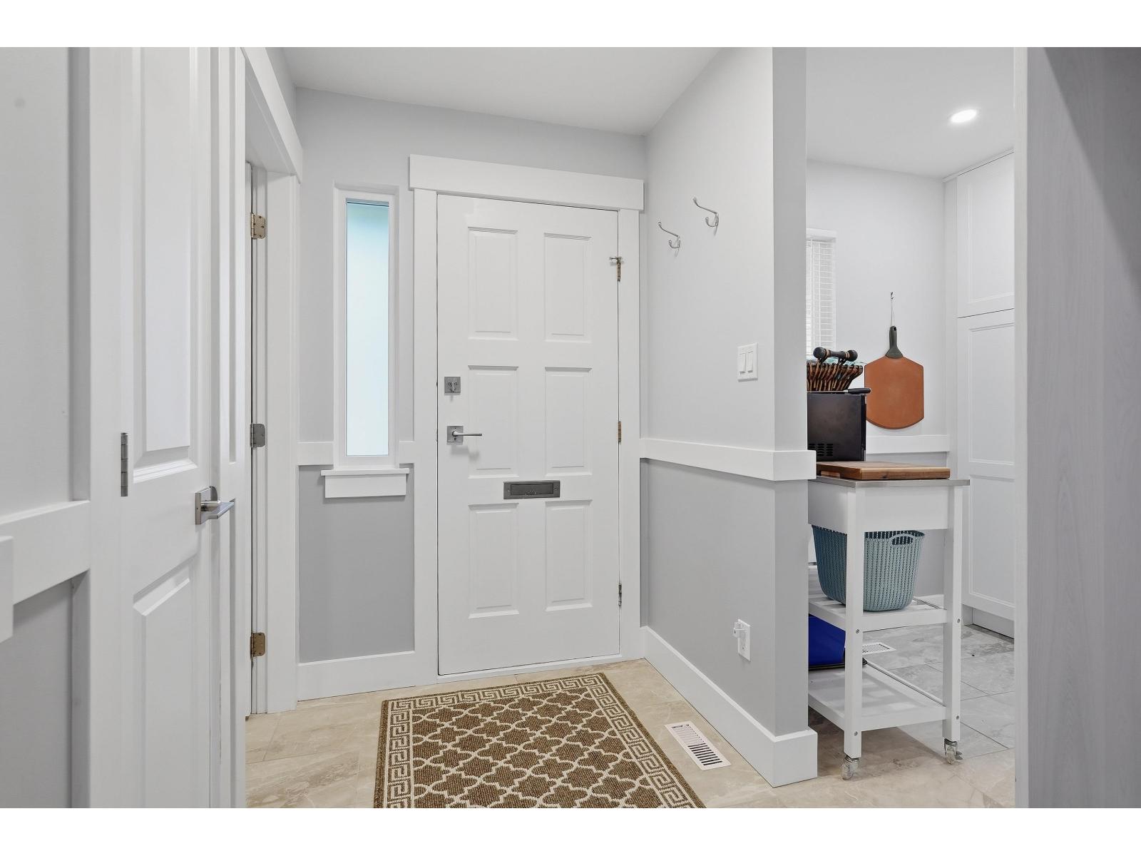 15913 Alder Place, Surrey, British Columbia  V4A 5J1 - Photo 11 - R3130713