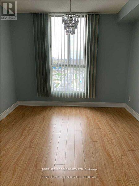 1012 - 115 Hillcrest Avenue, Mississauga, Ontario  L5B 3Y9 - Photo 8 - W13225480