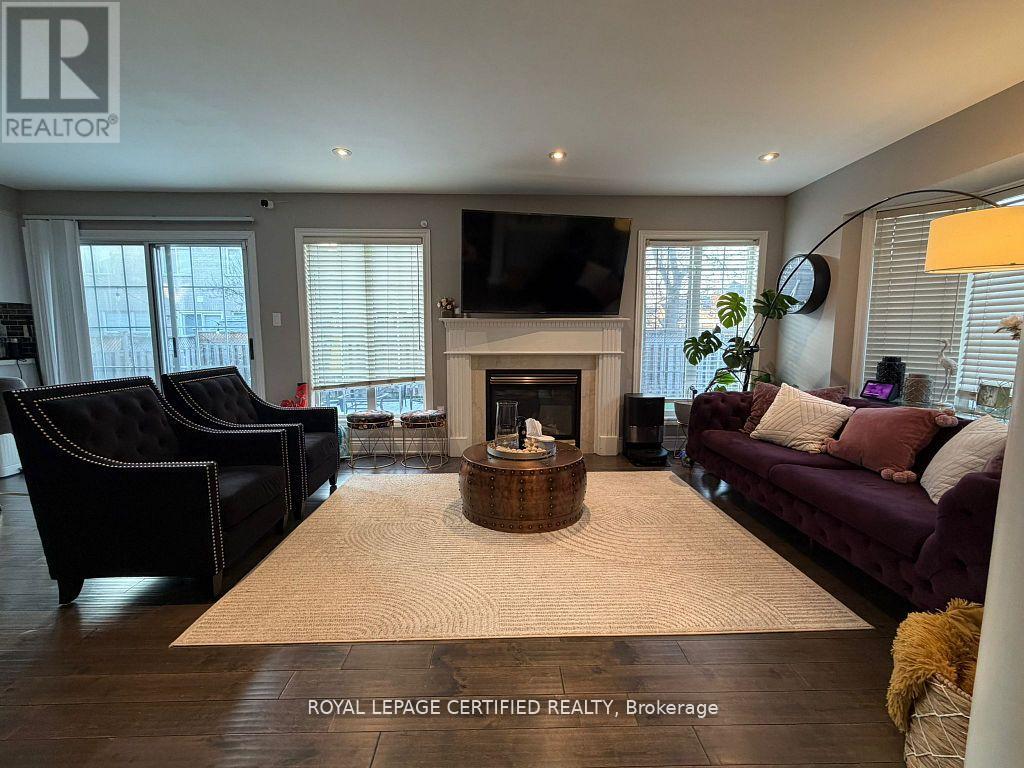 5890 Tampico Way, Mississauga, Ontario  L5M 6Y9 - Photo 14 - W13225494