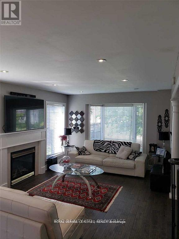 5890 Tampico Way, Mississauga, Ontario  L5M 6Y9 - Photo 8 - W13225494