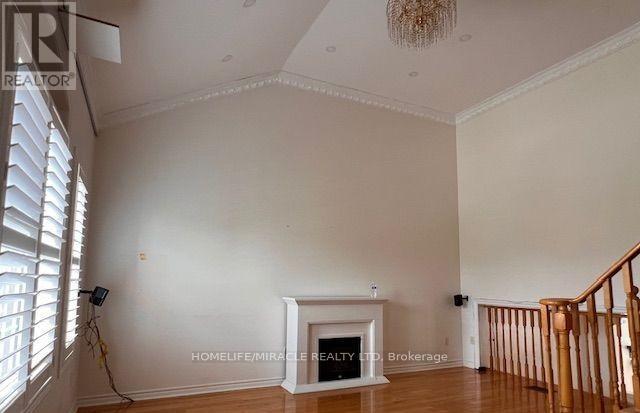 34 Westbrook Avenue, Brampton, Ontario  L6P 2H1 - Photo 11 - W13225496