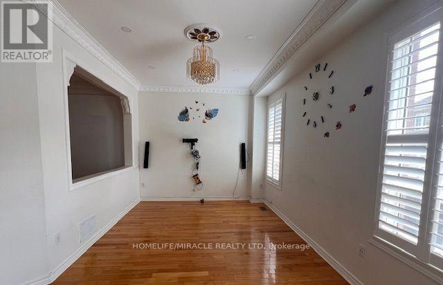 34 Westbrook Avenue, Brampton, Ontario  L6P 2H1 - Photo 6 - W13225496