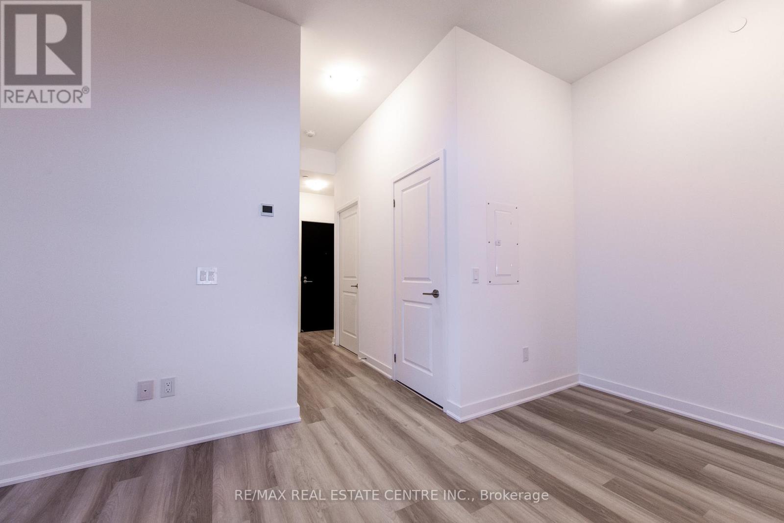 414 - 2007 James Street, Burlington, Ontario  L7R 0G7 - Photo 12 - W13225574