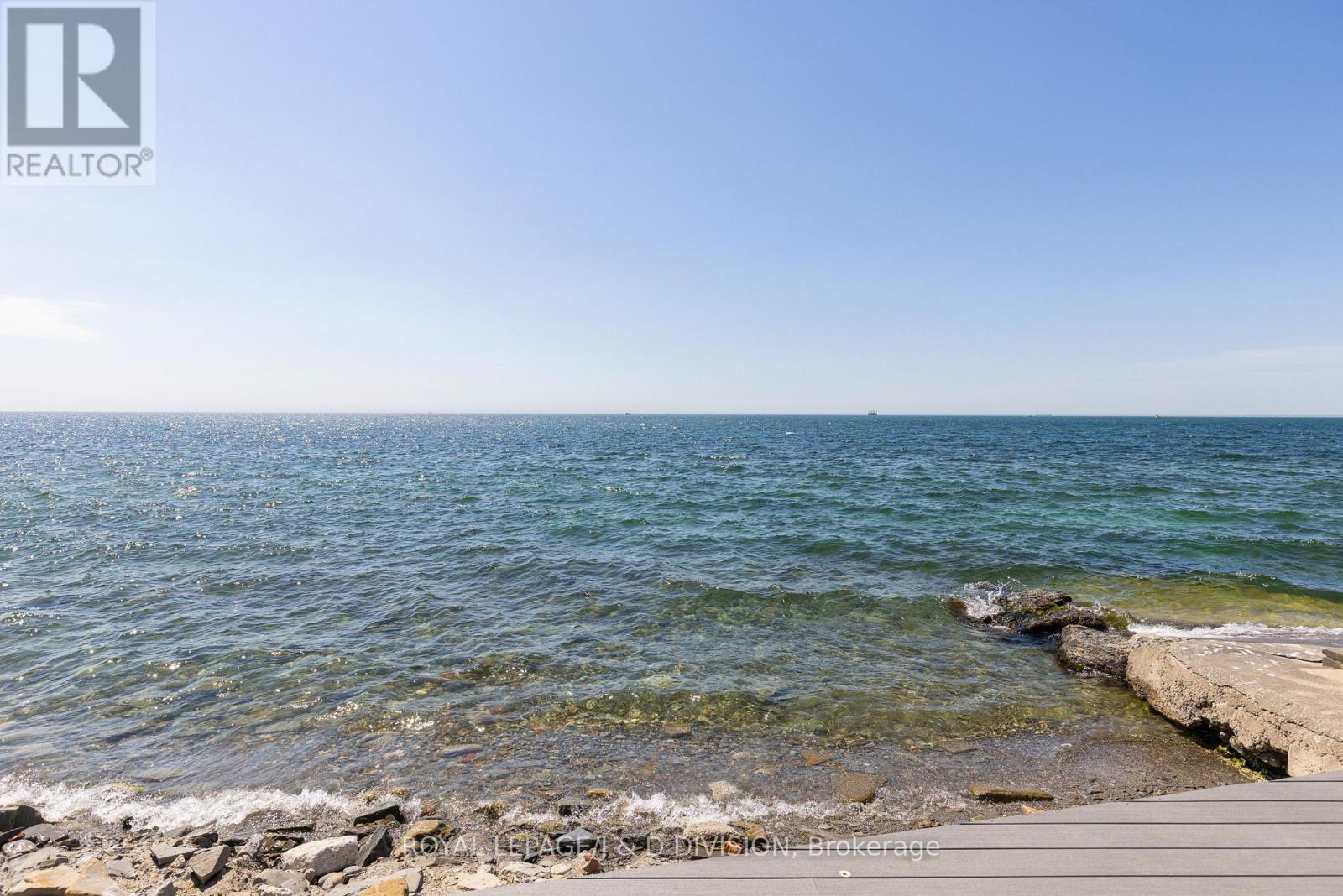 99 Lake Promenade, Toronto, Ontario  M8W 1A2 - Photo 6 - W13225230
