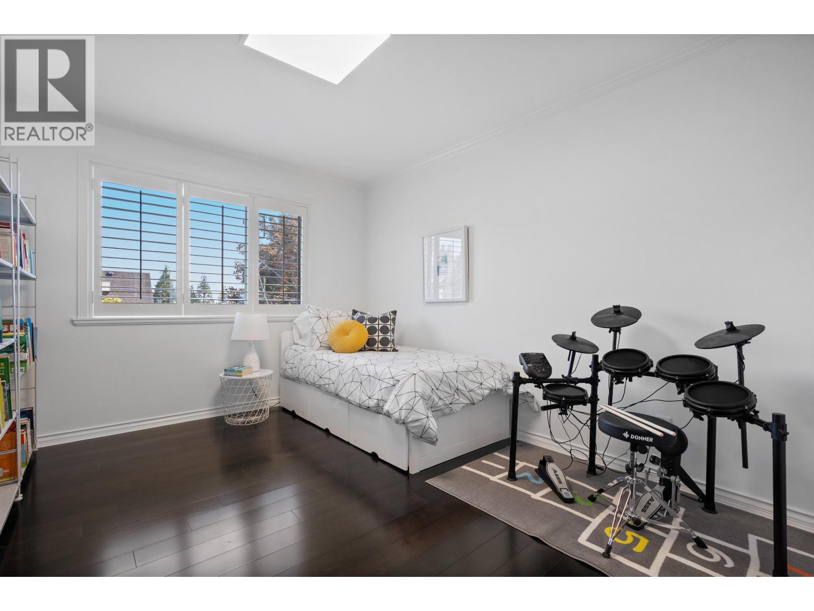 917 Wavertree Road, North Vancouver, British Columbia  V7R 1S4 - Photo 32 - R3130558