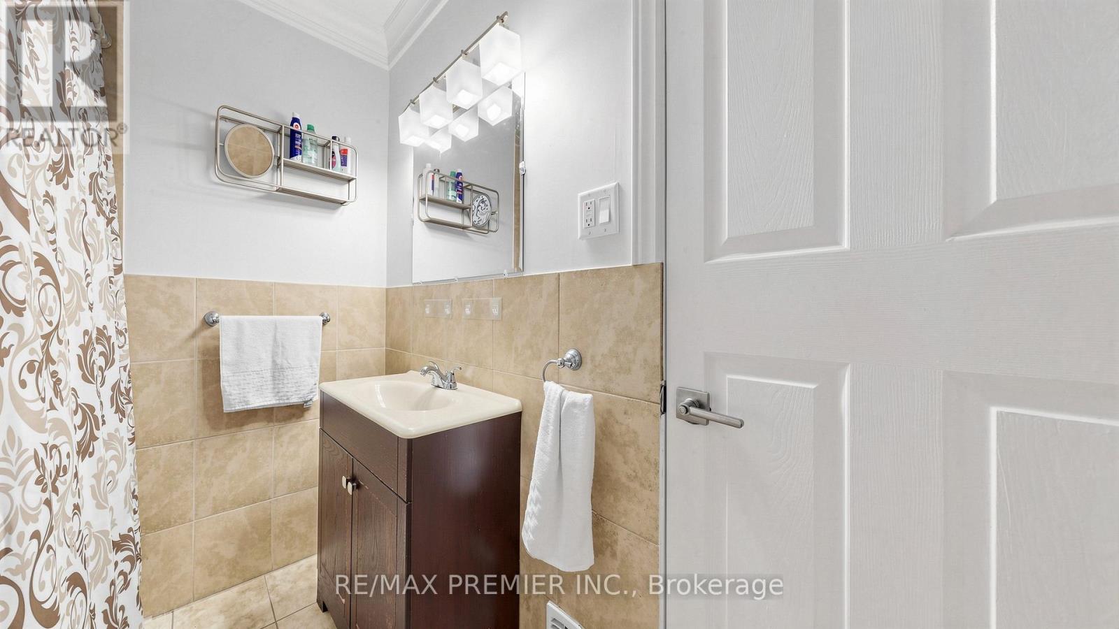 27 Cambridge Avenue, Hamilton, Ontario  L8H 1T4 - Photo 16 - X13225572
