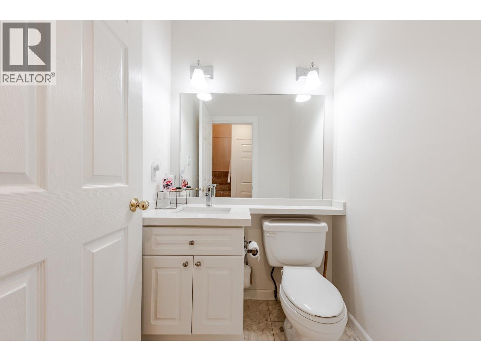 19 7433 16th Street, Burnaby, British Columbia  V3N 4Z5 - Photo 19 - R3130390