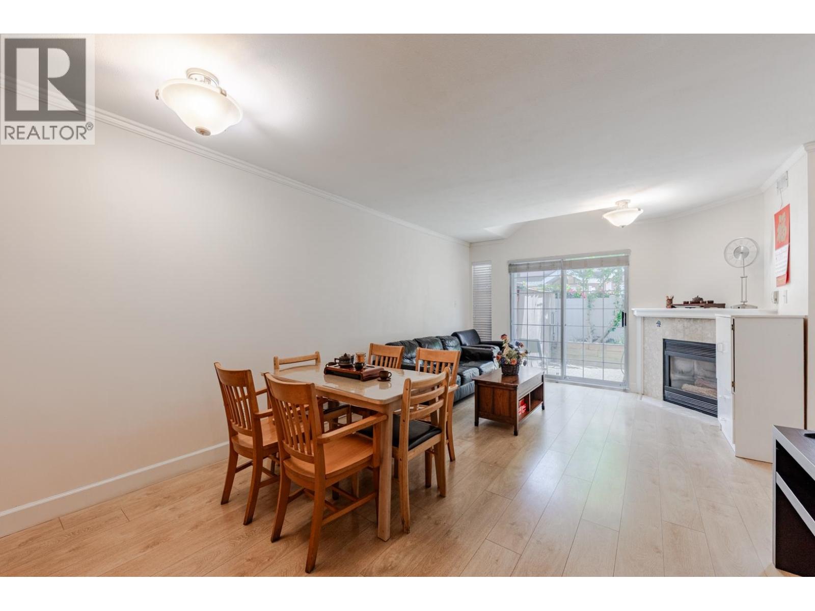 19 7433 16th Street, Burnaby, British Columbia  V3N 4Z5 - Photo 7 - R3130390