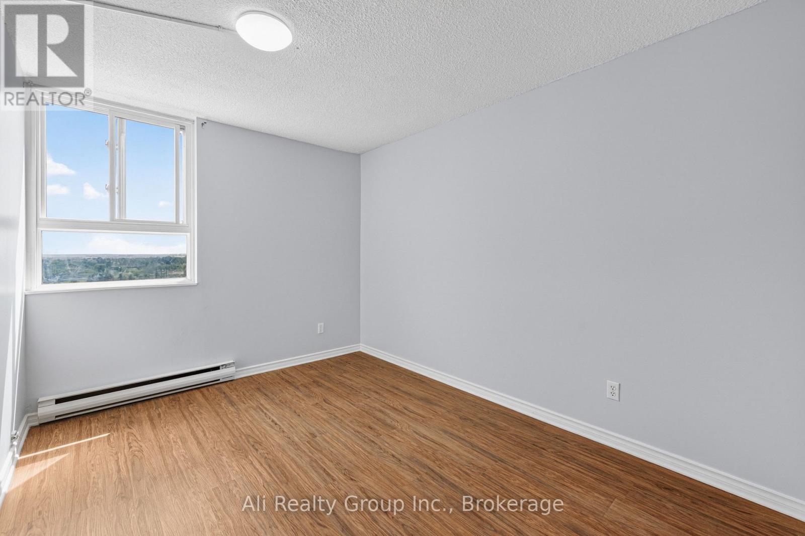 1218 - 2020 Jasmine Crescent, Ottawa, Ontario  K1J 8K5 - Photo 27 - X13225588