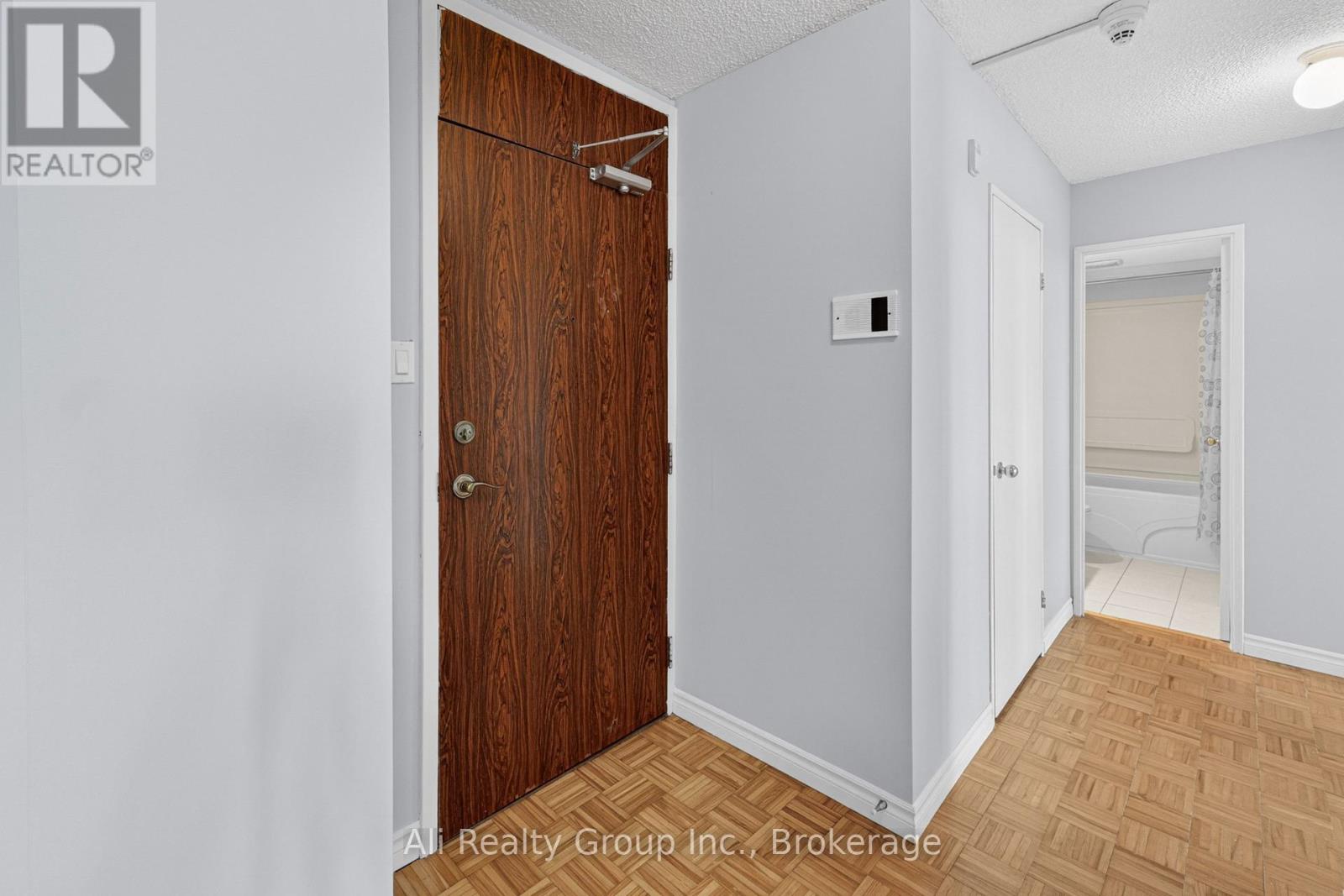 1218 - 2020 Jasmine Crescent, Ottawa, Ontario  K1J 8K5 - Photo 9 - X13225588