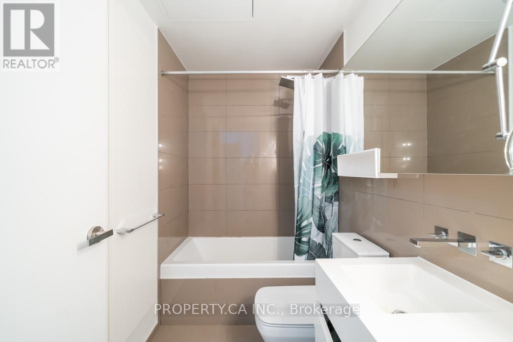 1906 - 45 Charles Street E, Toronto, Ontario  M4Y 0B8 - Photo 12 - C13225610