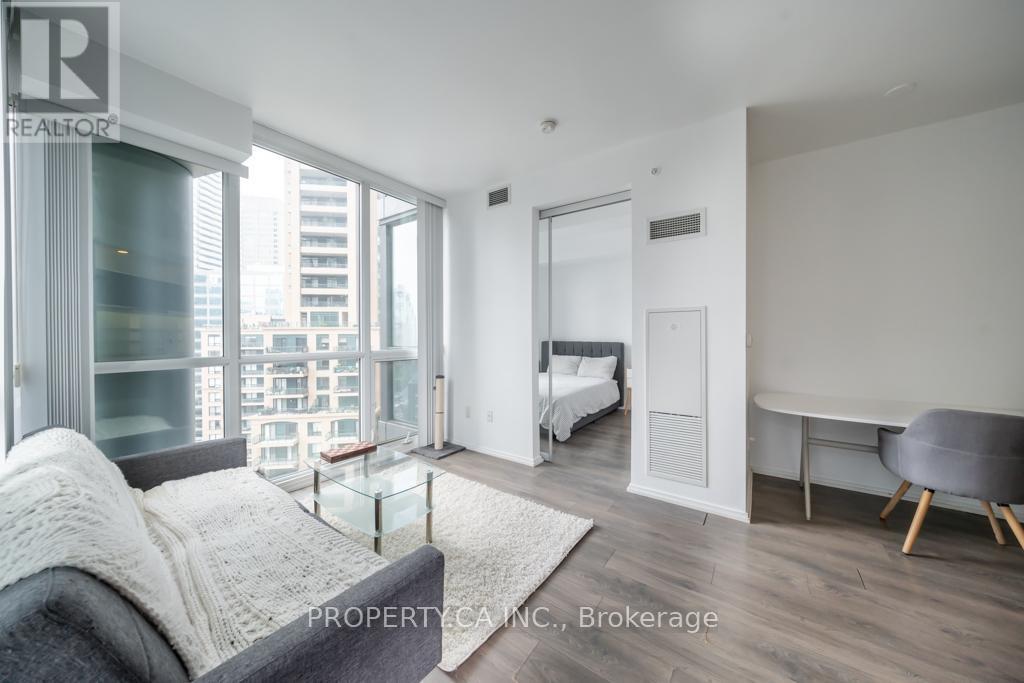 1906 - 45 Charles Street E, Toronto, Ontario  M4Y 0B8 - Photo 8 - C13225610