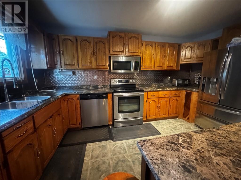 1381 Marcel Street, Sudbury, Ontario  P3E 4G2 - Photo 2 - 2128020