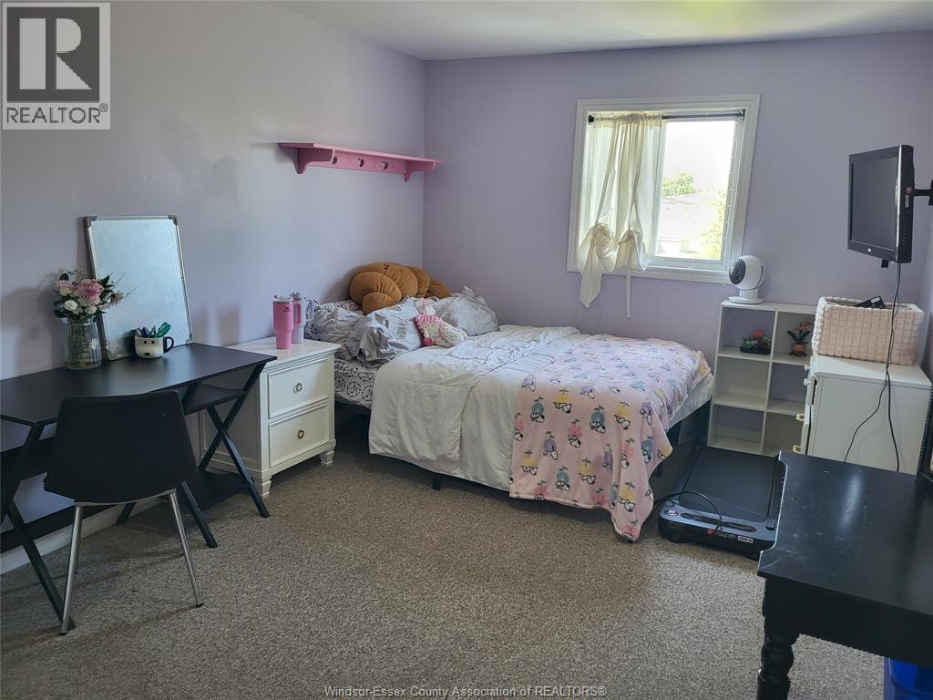 2324 Lamont Street, Windsor, Ontario  N9E 4X3 - Photo 8 - 26012751