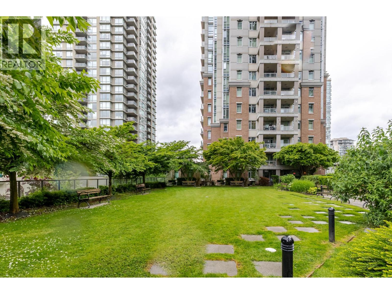 703 1155 The High Street, Coquitlam, British Columbia  V3B 7W4 - Photo 30 - R3130674