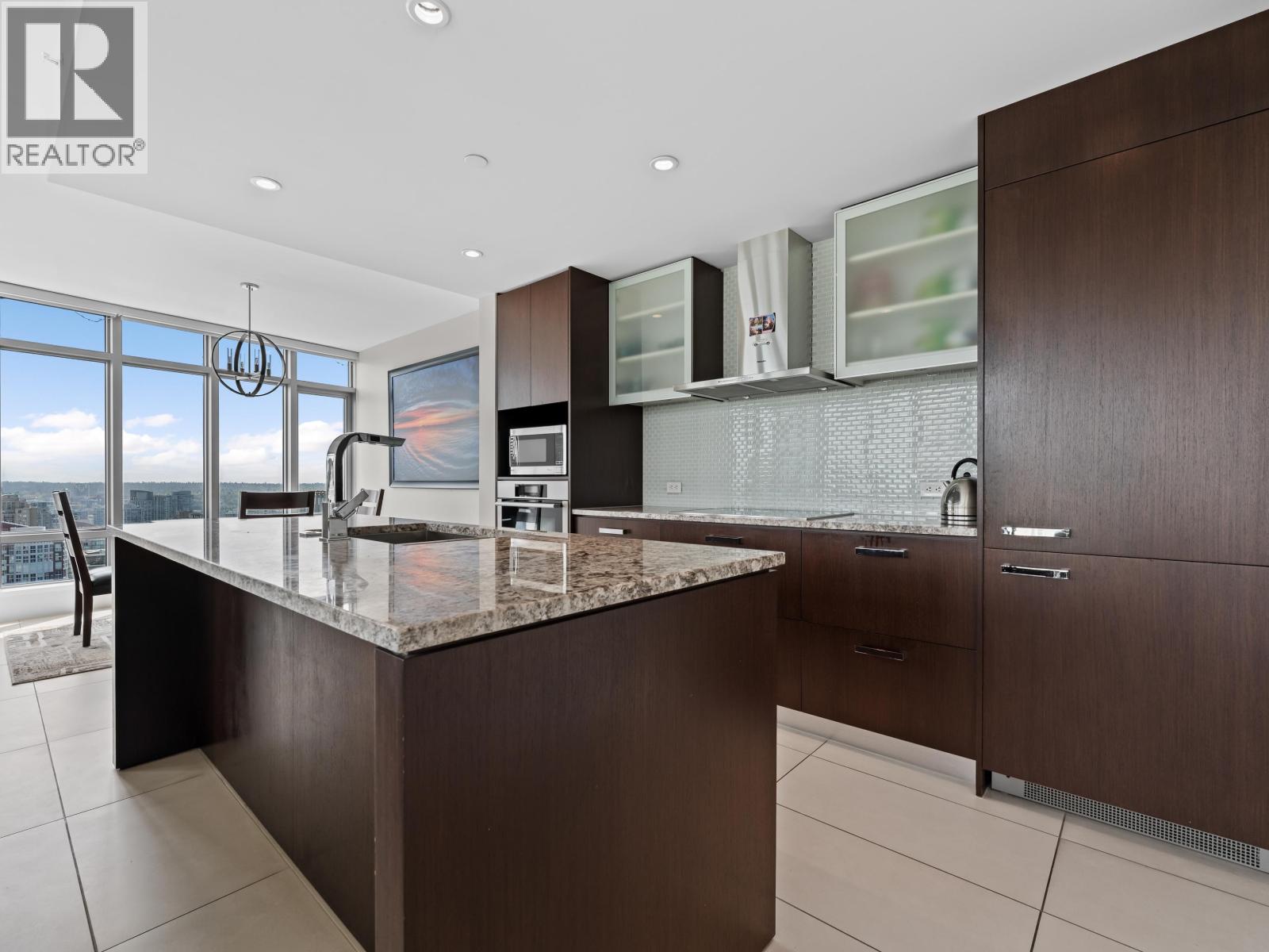 2907 1028 Barclay Street, Vancouver, British Columbia  V6E 0B1 - Photo 2 - R3130680