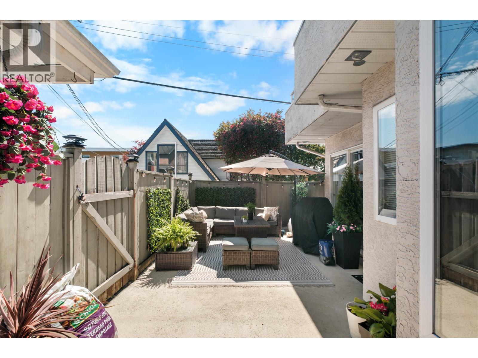 230 St. Patricks Avenue, North Vancouver, British Columbia  V7L 3N4 - Photo 8 - R3130683