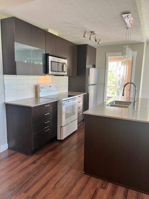 316 13339 102a Avenue, Surrey, British Columbia  V3T 0C5 - Photo 5 - R3125058