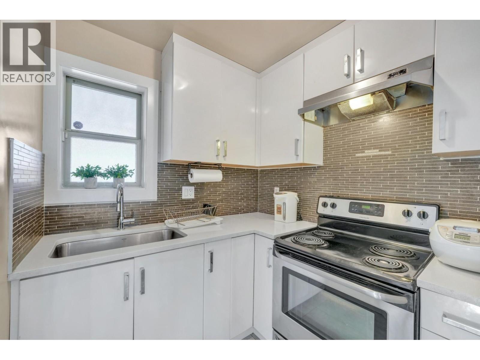 221 Campbell Street, New Westminster, British Columbia  V3M 5K8 - Photo 17 - R3130673